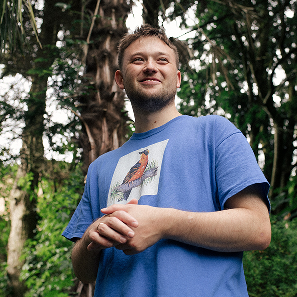 tom-vr-charts-picture-cover