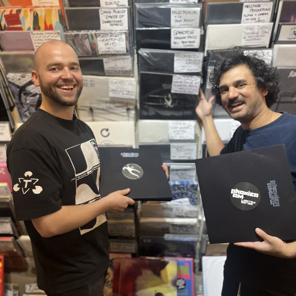 luther-sept-23-charts-picture-cover