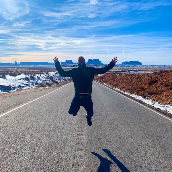 simon-may-2020-charts-picture-cover