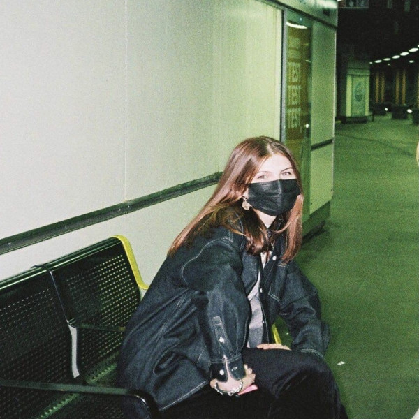 alicia-aug-21-charts-picture-cover