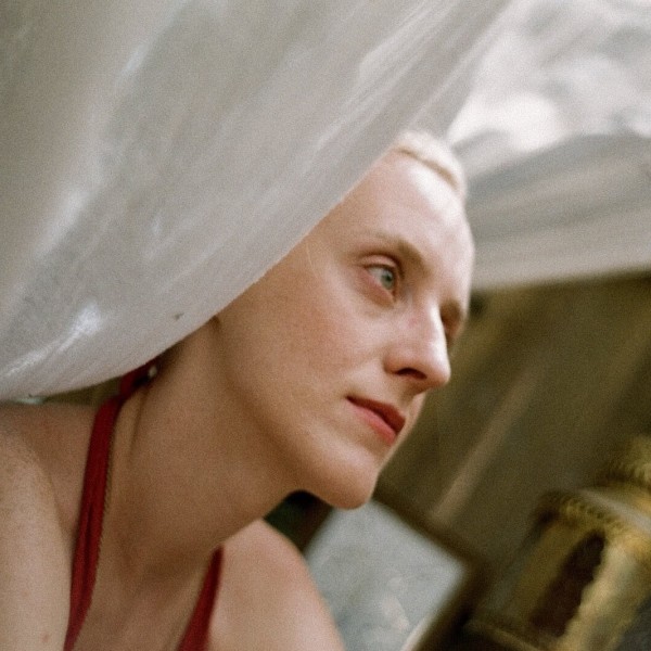 lucie-march-2020-charts-picture-cover