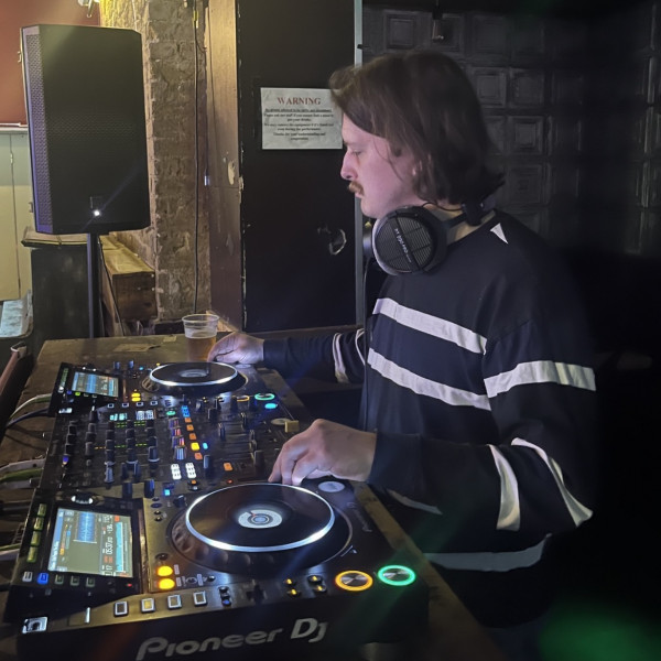 josh-sale-23-picks-charts-picture-cover