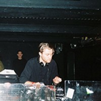 coni-charts-picture-cover