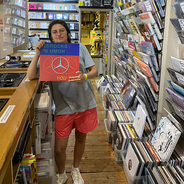 ysanne-jul-22-charts-picture-cover