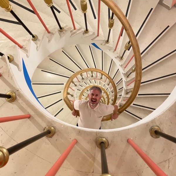 simon-nov-20-charts-picture-cover