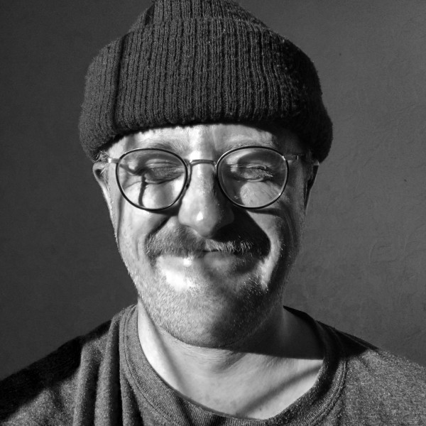 daire-nov-22-charts-picture-cover