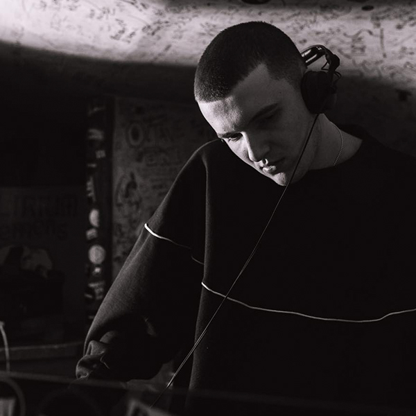 max-february-2019-charts-picture-cover