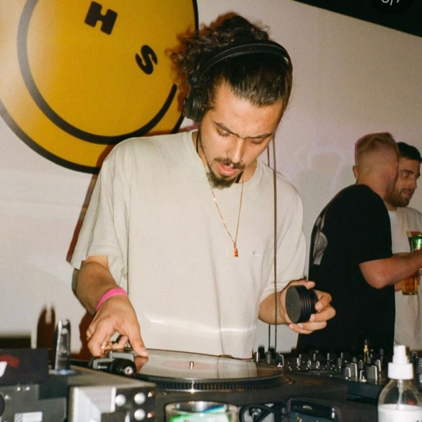 kieran-sale-picks-sept-21-charts-picture-cover