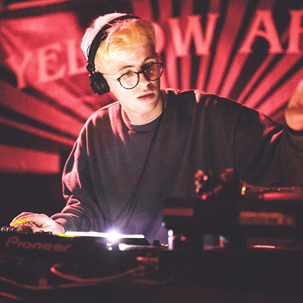 lk-charts-picture-cover