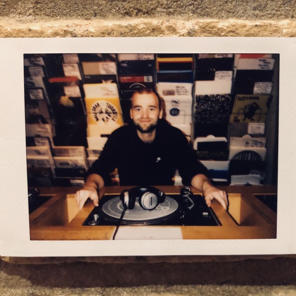 luther-nov-20-charts-picture-cover